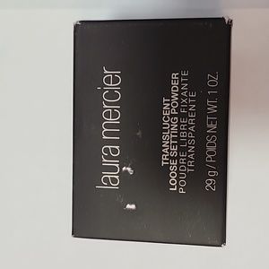 Laura mercier translucent loose setting powder NIB